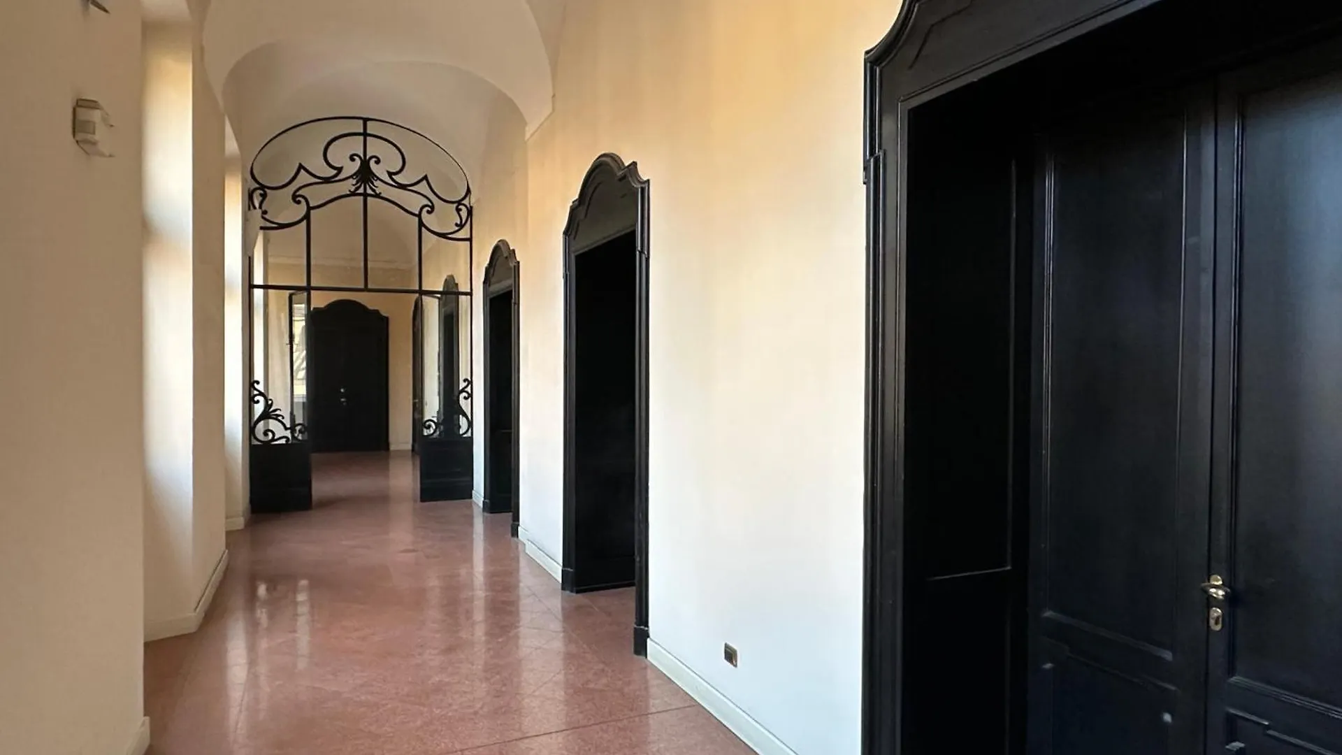 Residence Largo Castello Ferrara
