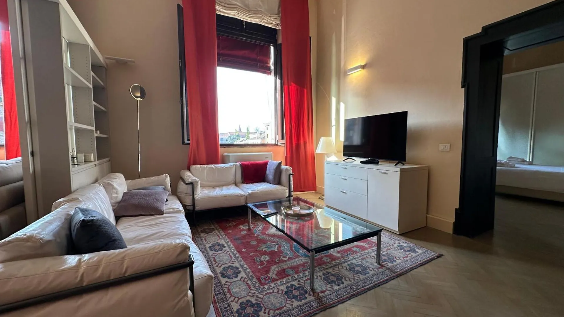 Apartment Residence Largo Castello Ferrara