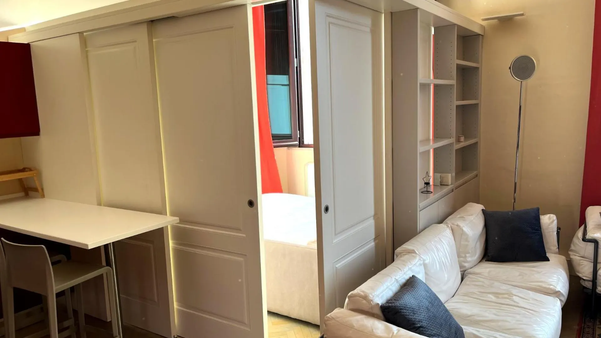 Residence Largo Castello Ferrara İtalya